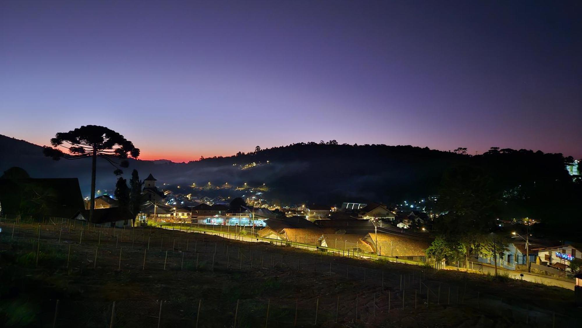 Chales Vila Do Moinho มงชิแวร์จิ ภายนอก รูปภาพ
